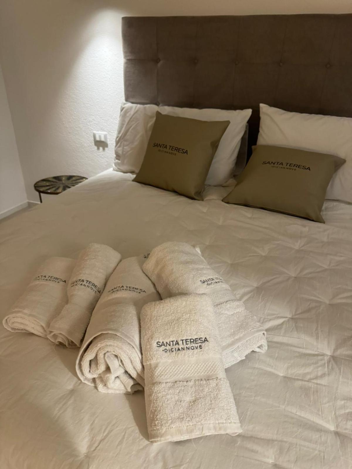 Santateresa19 Suite & Spa Palermo Exterior foto